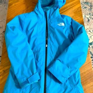 The North Face Girls M Medium And 10/12 Blue/Teal Dryvent Ski/Board Snow Jacket